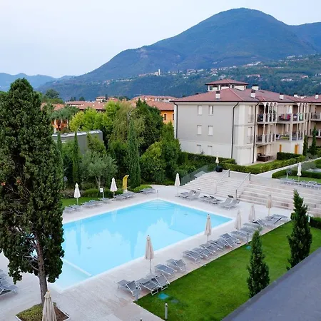 Ferienwohnung Pool - Relais Fasanella - By Host4U Toscolano-Maderno Exterior foto
